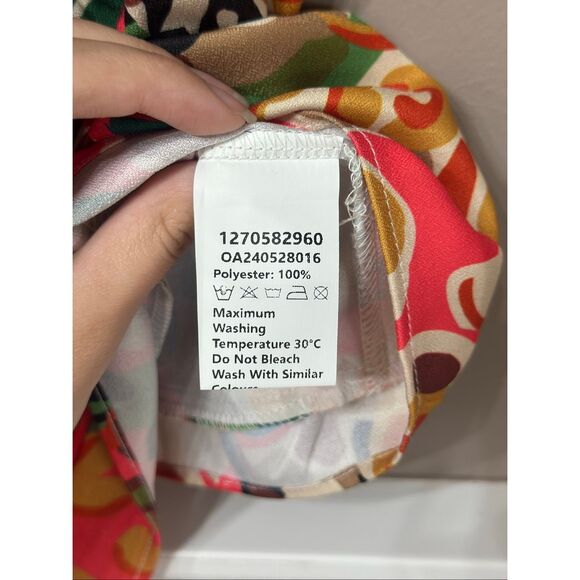 NWT Commense Print Low Cut Ruffle Short Jumpsuit Romper Women's Small - Picture 8 of 16